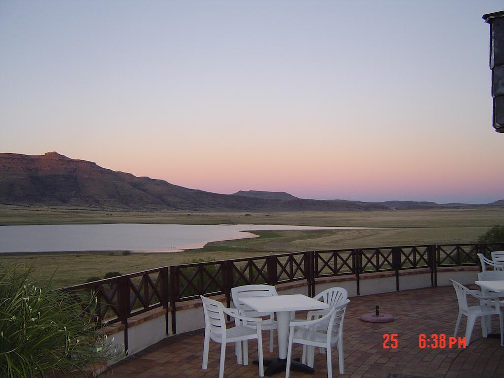 Black Mountain Leisure And Conference Hotel Groothoek Eksteriør bilde